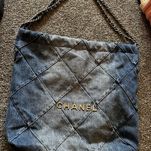 Chanel Blue Denim Drawstring 22 Bag Shoulder Bag - Picture 16 of 16